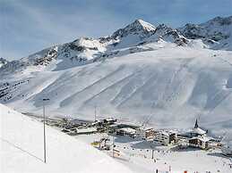 Sun & Snow in Kuhtai