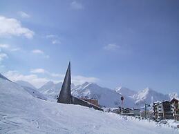 Sun & Snow in Kuhtai