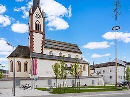 Holiday Apartment in Mariapfarr Near ski Area