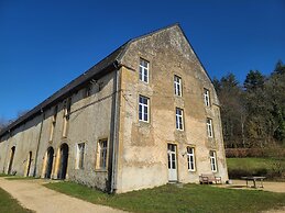 Accommodation in the Forges of Orval