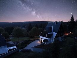 Holiday Apartment Ahornspitze