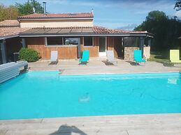 House Near Bonaguil Castle With Private Pool