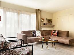Villa Near the Water With Sauna, spa and Sloop