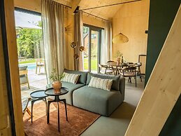 Lush Holiday Home With Private Pool