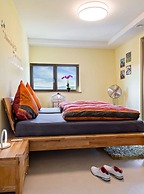 Mosel Sky Lounge With Loggia & Panoramic View
