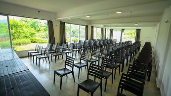 Riverain Valley Resort