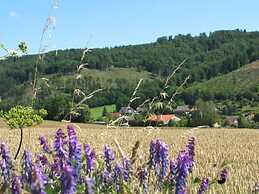 Fasse Comfortable Holiday Residence