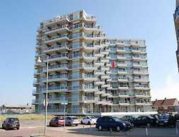 Apartment in Nieuwpoort With sea View