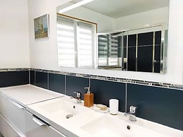 Cozy Holiday Home in Givonne