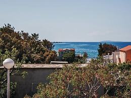 Apartments Hak - One Bedroom Apartment With Balcony