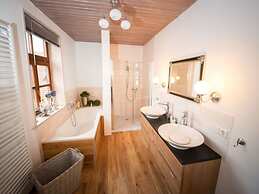 Nice Apartment in Brakel