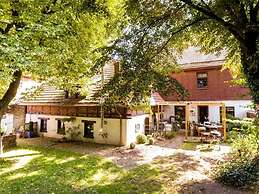 Nice Apartment in Brakel