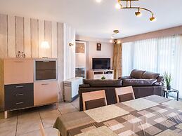 Apartment on the First Floor for Family