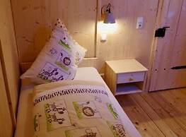 Holiday Apartment Almstuberl