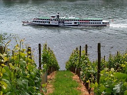 Holiday Apartment Schlossberg