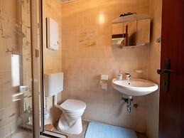 Serene Holiday Home in Nehren