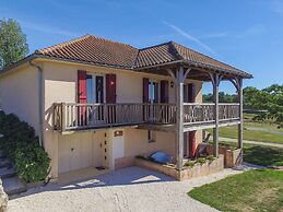Detached House With Stunning Views