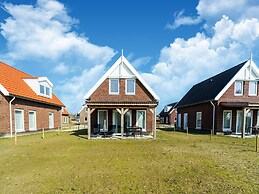 Nice Holiday Home With Sauna Near a Lake