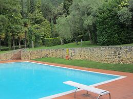 Exclusive Villa Dipped in a Wide Private Park, big Pool, on the Garda 