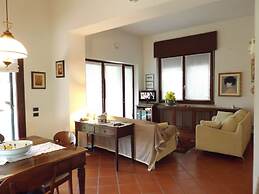 Exclusive Villa Dipped in a Wide Private Park, big Pool, on the Garda 