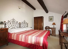Villa Pesce, Mombaruzzo