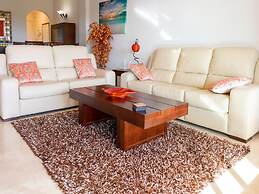 Belvilla by OYO Casa Roberto