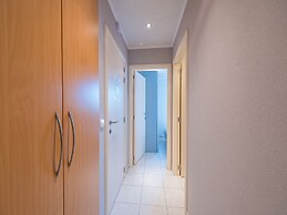 Apartment on 8th Floor With Kitchen