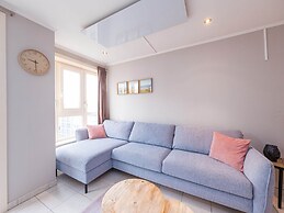 Apartment on 8th Floor With Kitchen