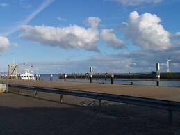 Red Sand Modern Retreat
