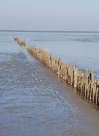 Red Sand Modern Retreat