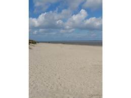 Red Sand Modern Retreat