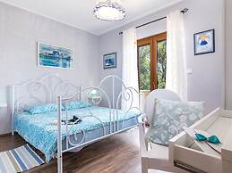 Villa Emanuel Comfortable Holiday Residence