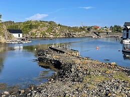 8 Person Holiday Home in Hellesoy-by Traum