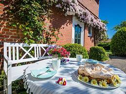 Holiday Apartment Sunrise