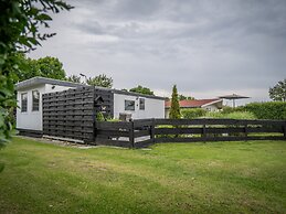 Modern Chalet on the Wadden Sea, Near the Beach