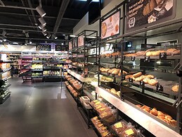 Spacious Holiday Home With a Covered Terrace