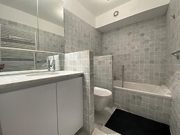 Apartment in Nieuwpoort With Garden