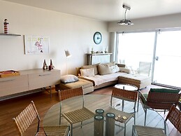 Waveside Corner Apartment