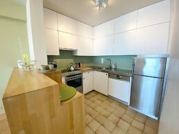 Waveside Corner Apartment