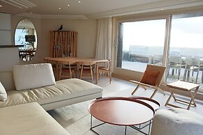 Apartment in Nieuwpoort With sea View