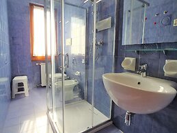 Belvilla by OYO Comfortable Apartment With Pool