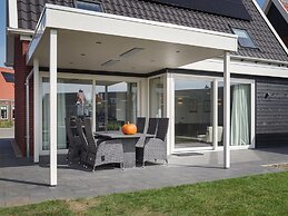 Holiday Home in Colijnsplaat With Sauna