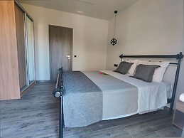 Calliope's Rhodes City Comfort