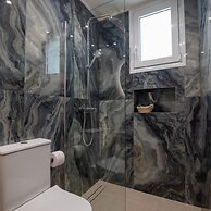 Calliope's Rhodes City Comfort