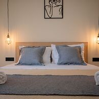 Calliope's Rhodes City Comfort