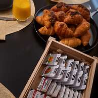 Calliope's Rhodes City Comfort