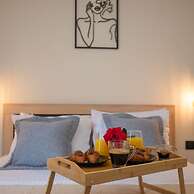 Calliope's Rhodes City Comfort