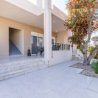 Mike s House in Kremasti Near the Beach Rhodes