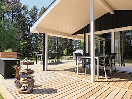 6 Person Holiday Home in Strandby