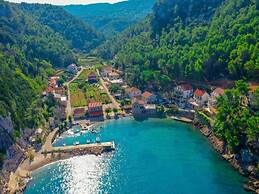 Apartments Vela Stiniva - Two Bedroom Apartment With Terrace and Sea V